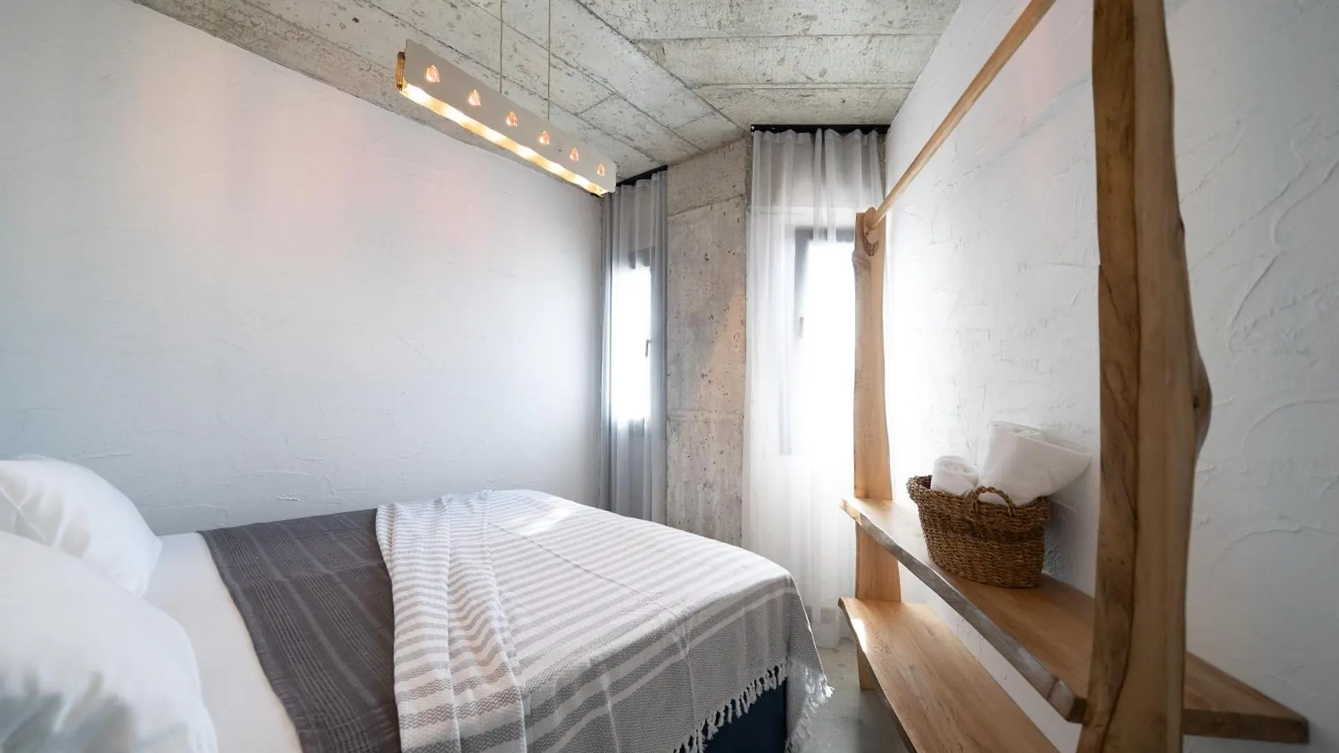 Aparthotel Kikonia Art & Suites Akyaka  Turecko